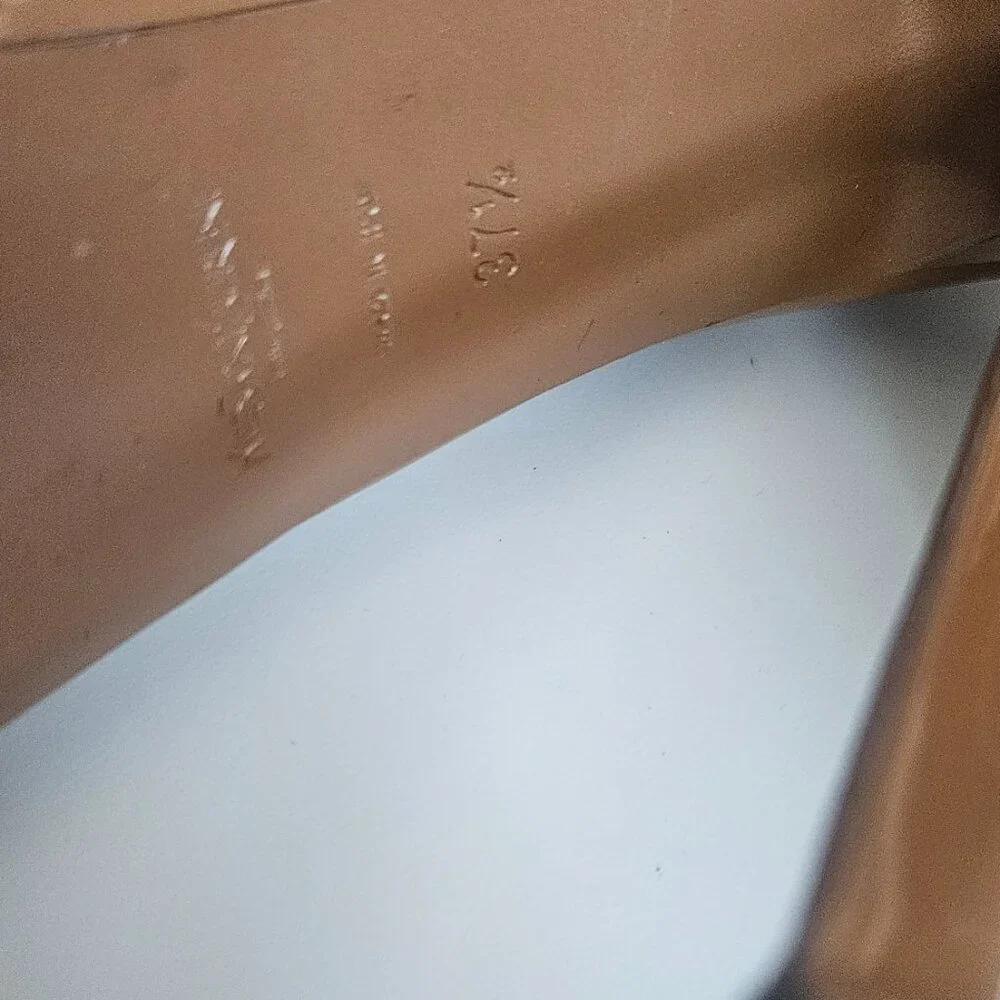 Nude YSL pumps - Picture 6 of 6